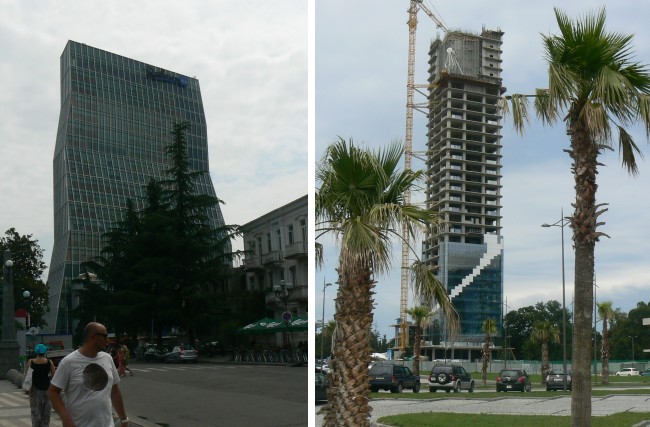 Radisson Blu Hotel Batumi і споруджуваний Трамп тауер