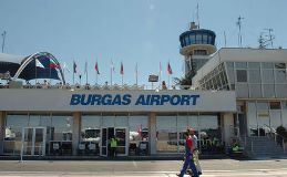 Аеропорт Бургас (IATA: BOJ), болг