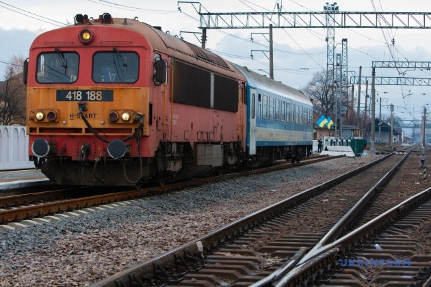 Угорські колеги-залізничники також схиляються до того, що з часом буде три вагони, а це близько 200 пасажирів щодня, - говорить Афтанас