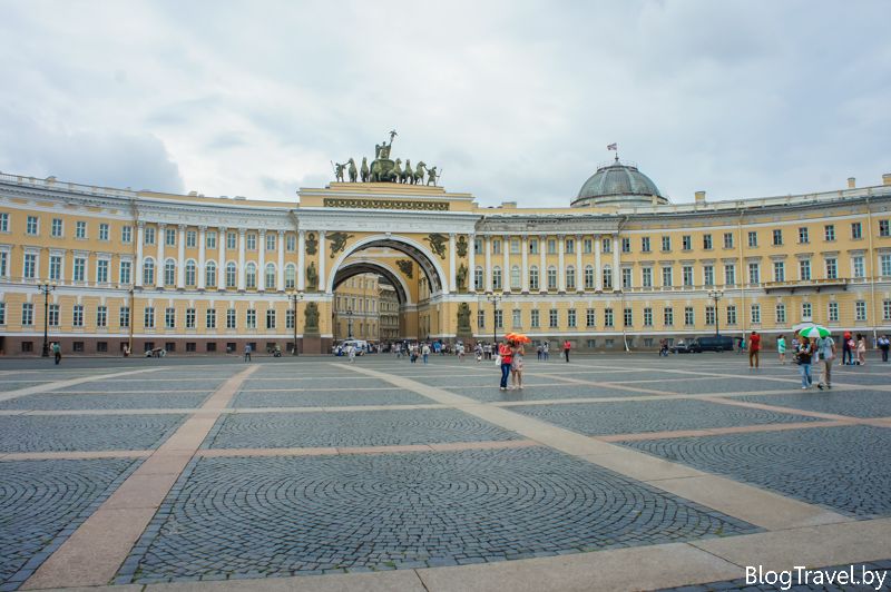 Будівля Головного штабу в Санкт-Петербурзі