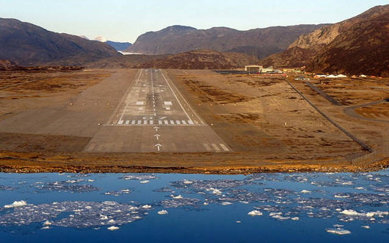Аеропорт Нарсарсуак, Гренландія
