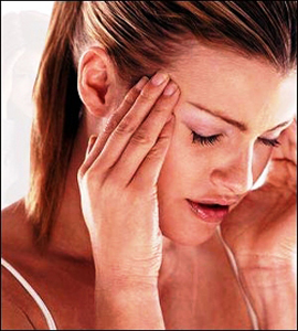 «Термальний криза» може проявлятися в таких симптомах як втома, головний біль, швидка подразливість, безсоння, тахікардія, падіння або, навпаки, збільшення кров'яного тиску, втрата апетиту, наліт на язиці, запор або пронос