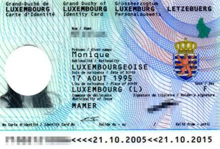 Досягнувши повноліття, ця категорія громадян має звернутися в імміграційну службу із заявою про надання їм статусу громадянина або відмовитися від люксембурзького громадянства