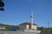 Почнемо з того, що мусульманська, Албанія багато в чому лише формально