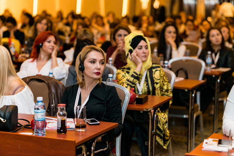 Співпраця з авторитетними міжнародними організаціям, метрами світової естетичної медицини, бездоганна організація конгресу, майстер-класи, виставка професійних засобів і устаткування, органічне поєднання навчального процесу з відпочинком і колоритними екскурсіями, помножене на азербайджанське гостинність, заслужено зробили АААМС одним з найпопулярніших і значущих заходів в світі естетичної медицини